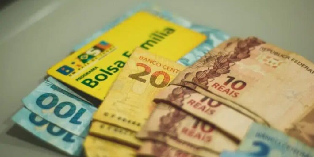 Pode COMEMORAR: Acaba de ser confirmado HOJE (29) notícia EXCELENTE do Bolsa Família e beneficiários VIBRAM
