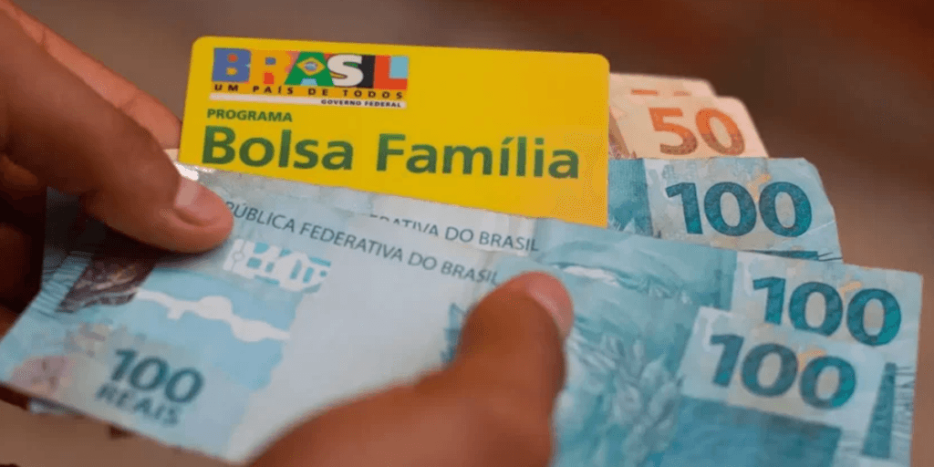 Grande VITÓRIA: MELHOR notícia do Bolsa Família para OUTUBRO é confirmada e beneficiários podem VIBRAR