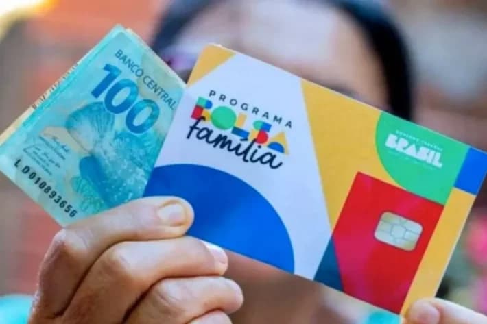 Nova Lei HOJE (20): Bolsa Família tem novas exigências e beneficiários precisam correr para não serem excluídos (Reprodução/Internet) Nova Lei HOJE (20): Bolsa Família tem novas exigências e beneficiários precisam correr para não serem excluídos (Reprodução/Internet)