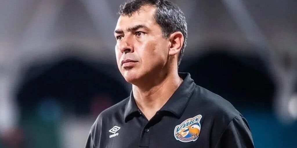 Confirmado HOJE (26), na surdina: Santos toma atitude definitiva sobre volta de Carille na Vila Belmiro