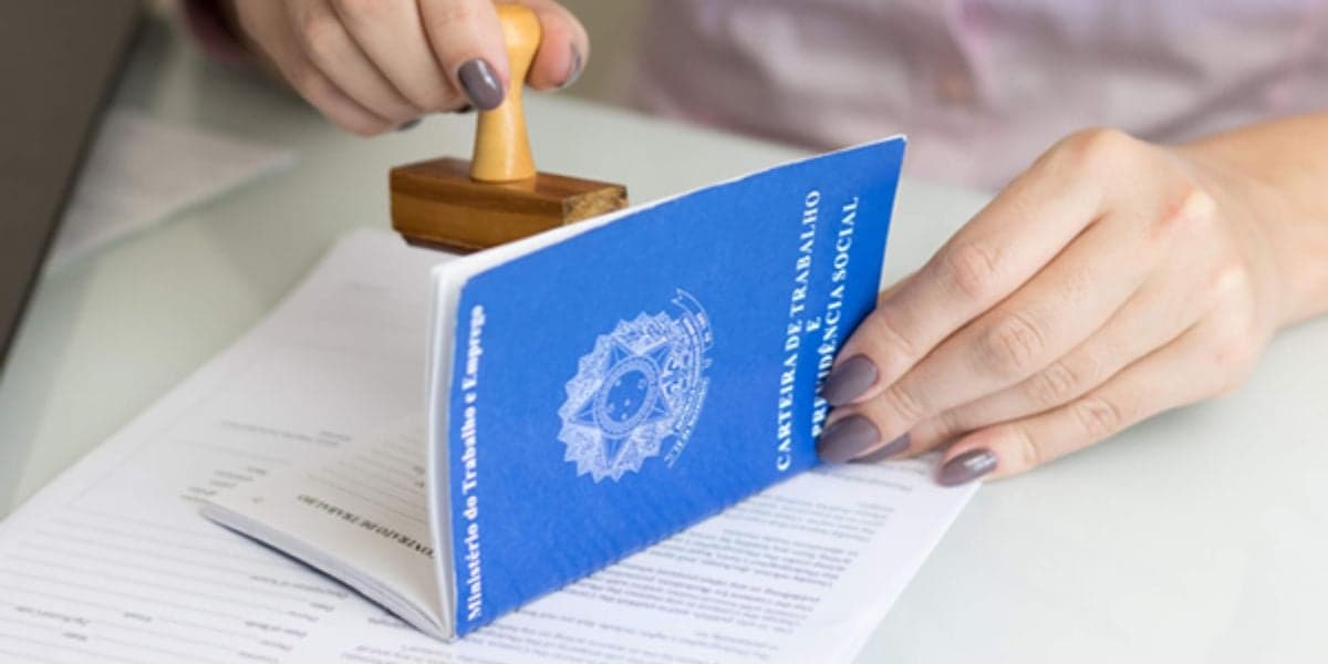 Se você trabalhou no ano de 2021 precisa ficar atento (Reprodução: Internet)