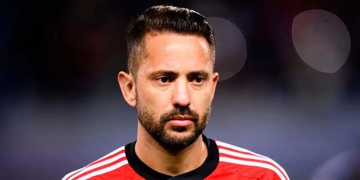 Everton Ribeiro - (Foto: Reprodução / Internet) Everton Ribeiro - (Foto: Reprodução / Internet)