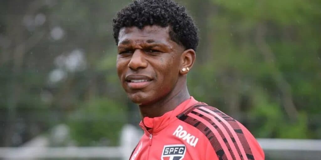 Dor de cabeça: Arboleda, do São Paulo, quebra contrato após anos e vai pra justiça por multa MILIONÁRIA