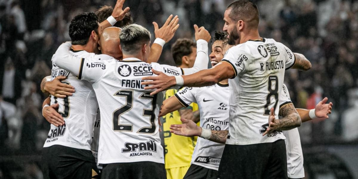 Elenco Corinthians - (Foto: Internet)