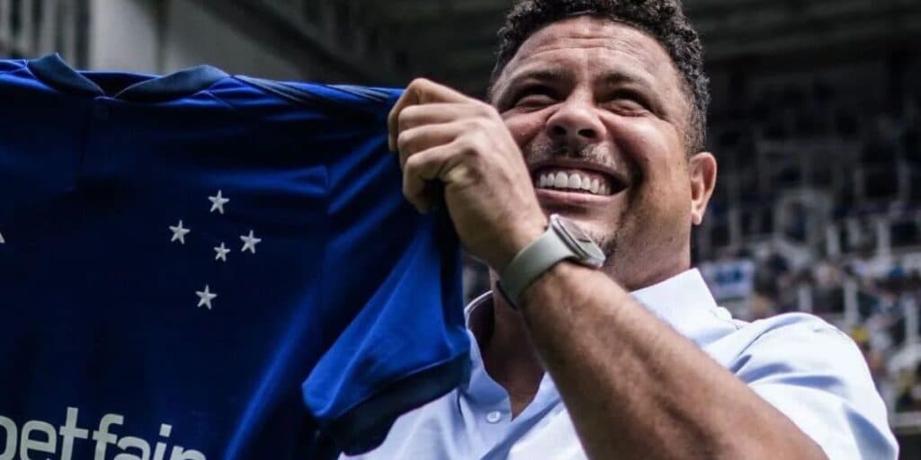 R$ 650 mil: Ronaldo abre os cofres do Cruzeiro e corre contra o tempo para fechar com joia do futebol