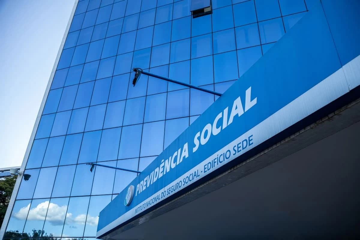 Nova lei chega com salário maior e nova idade pra se aposentar - Foto: Reprodução/Internet