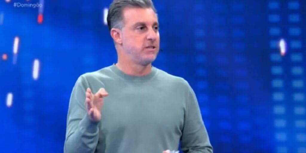 Luciano Huck relembra grave acidente de avião e faz desabafo ao vivo na Globo: "Sobrevivi''