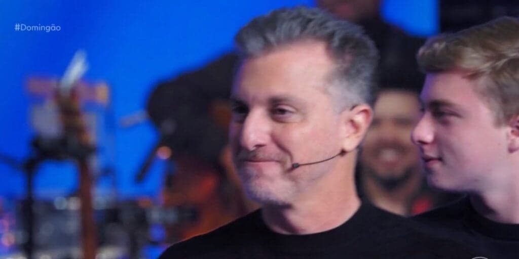 Luciano Huck engole o choro, perde o chão na Globo e Domingão arrebenta a Record: Audiências 3/9