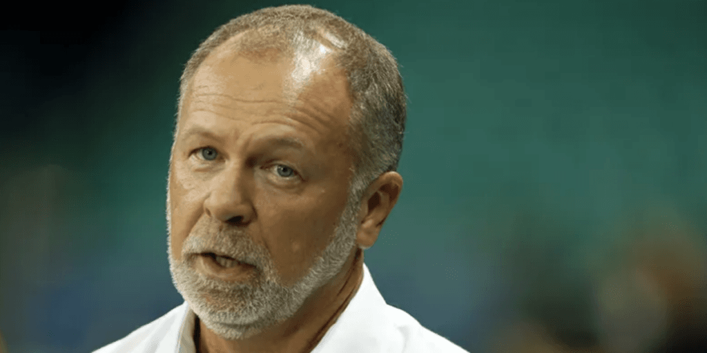 Recusa a gigante do Brasileirão, não quer: Mano Menezes deixa clube na mão e comunica verdadeiro destino