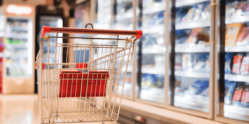 5 bilhões de reais e 71 lojas tomadas: O estouro dos cofres de mercado gigante do Brasil pra acabar com rival