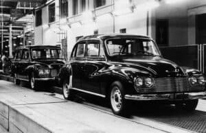 Linha de produção da montadora DKW-Vemag (Foto: Reprodução / Internet)