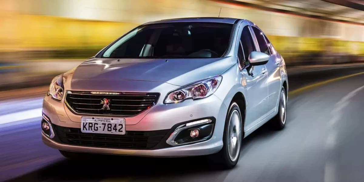 Peugeot 408 foi extinto pela montadora (Foto: Reprodução/ Internet) Peugeot 408 foi extinto pela montadora (Foto: Reprodução/ Internet)