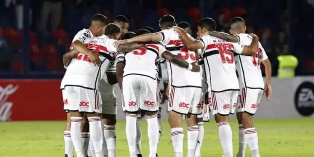 É OFICIAL, não tem mais volta: Craque do São Paulo toma decisão e confirma desfecho no Tricolor