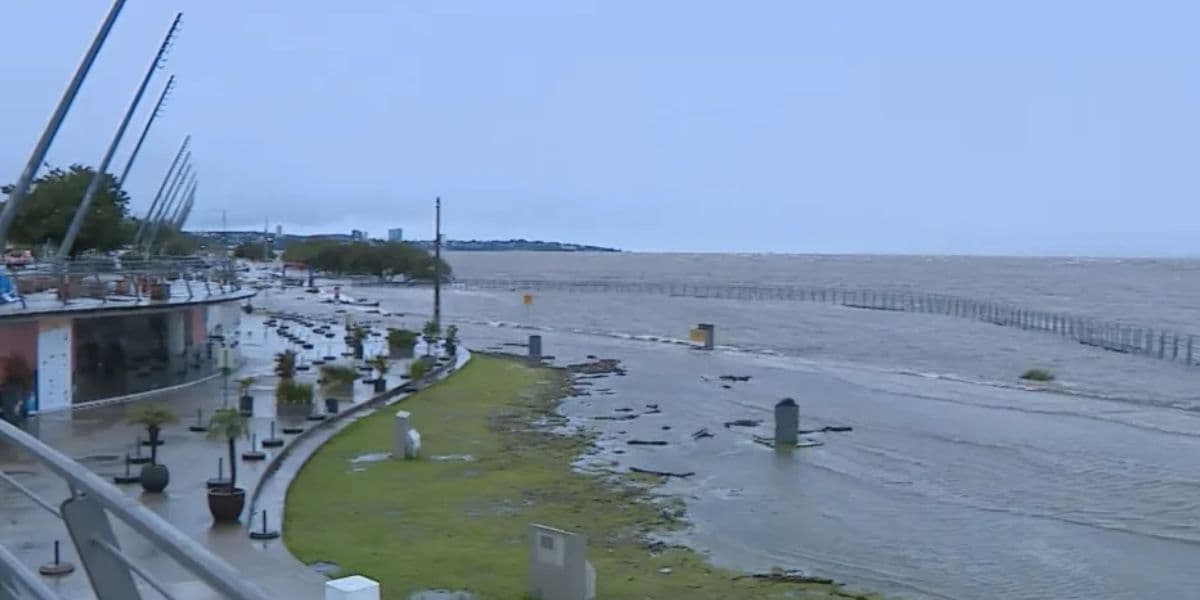 Situação em Porto Alegre (Foto: Reprodução / G1)