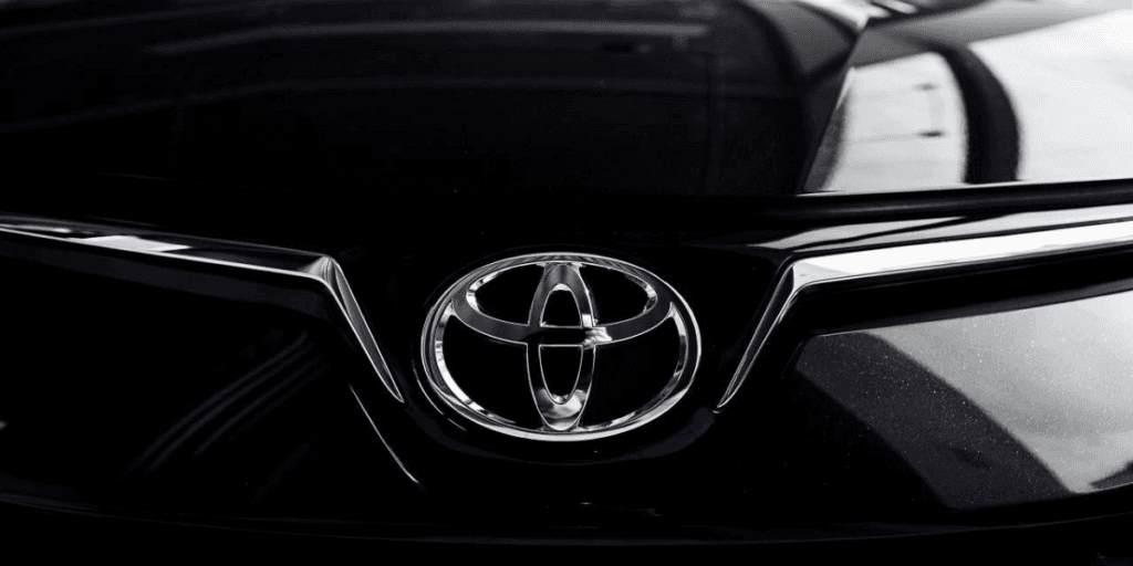 Toyota lança novidade espetacular com clientes eufóricos: Carro clássico ganha versão SUV após 56 anos