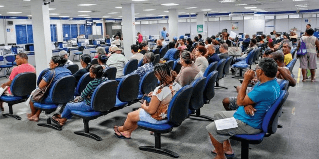 Aposentadoria pelo INSS e nova lei com martelo batido hoje: Trabalhadores podem conseguir descanso mais cedo