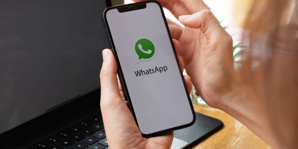 Saiu HOJE (29): Fim de serviço do WhatsApp é confirmado em lista de celulares para desespero dos usuários