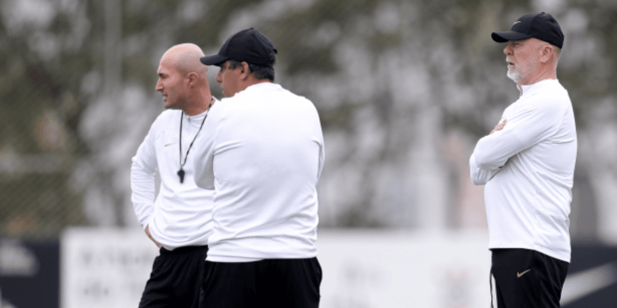 Corinthians anuncia novo preparador físico para comissão de Mano Menezes (Reprodução/Internet)