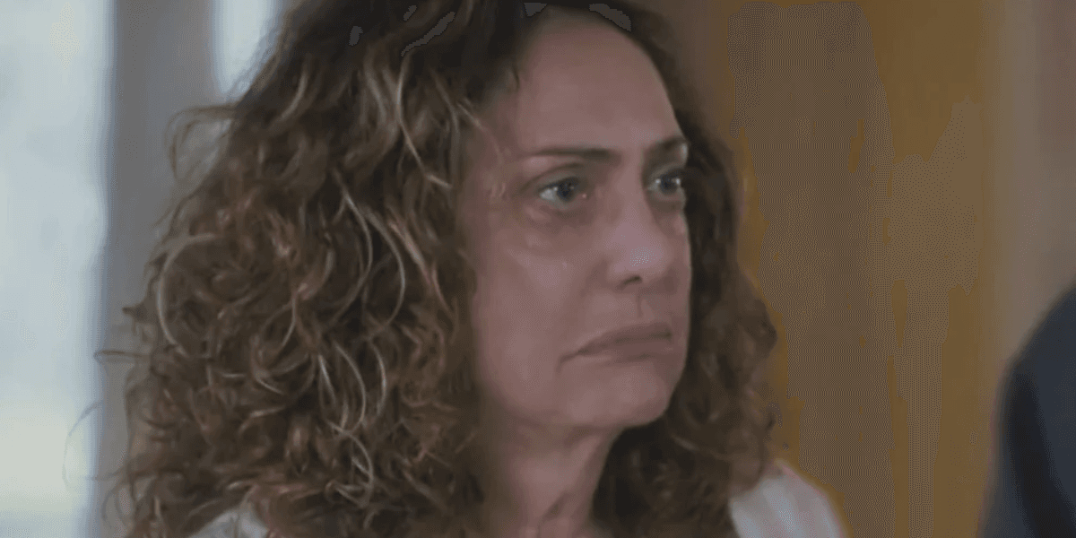 Agatha em Terra e Paixão (Reprodução/Internet) Agatha em Terra e Paixão (Reprodução/Internet)