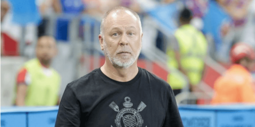 Está de malas prontas, Mano Menezes não quer mais: Saída de grande nome do Corinthians cai como bomba