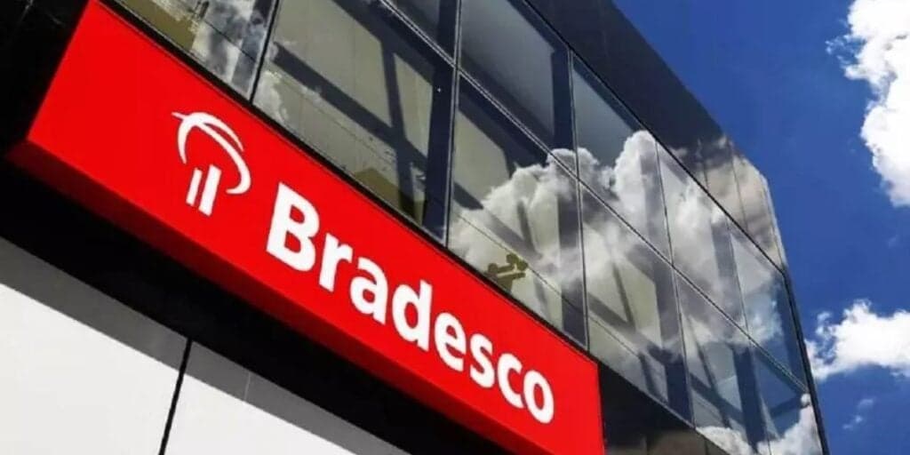 ALERTA, vai doer no bolso: Bradesco emite triste comunicado a todos os clientes que têm CONTA POUPANÇA