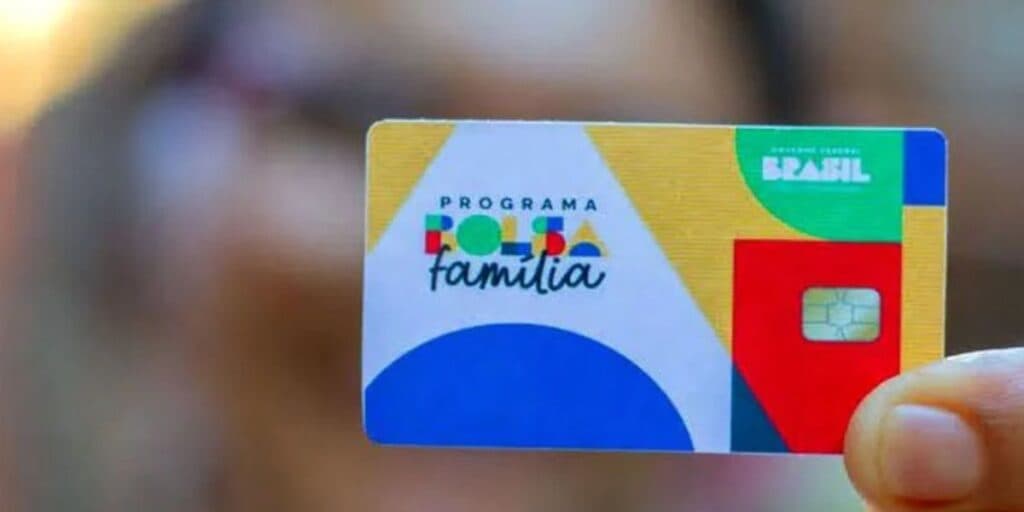 COMEMORE: Acaba de chegar notícia MAIS esperada do Bolsa Família nesta TERÇA (24) e beneficiários VIBRAM