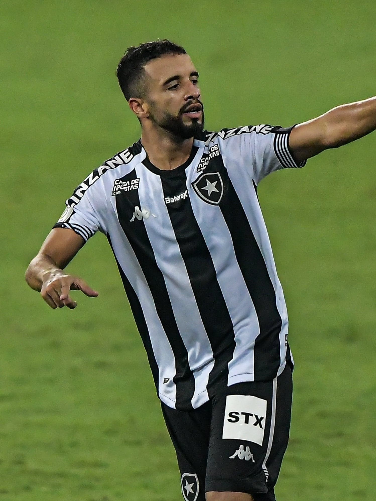 http://tvfoco.uai.com.br/wp-content/uploads/2015/05/Daniela-Mercury.jpg