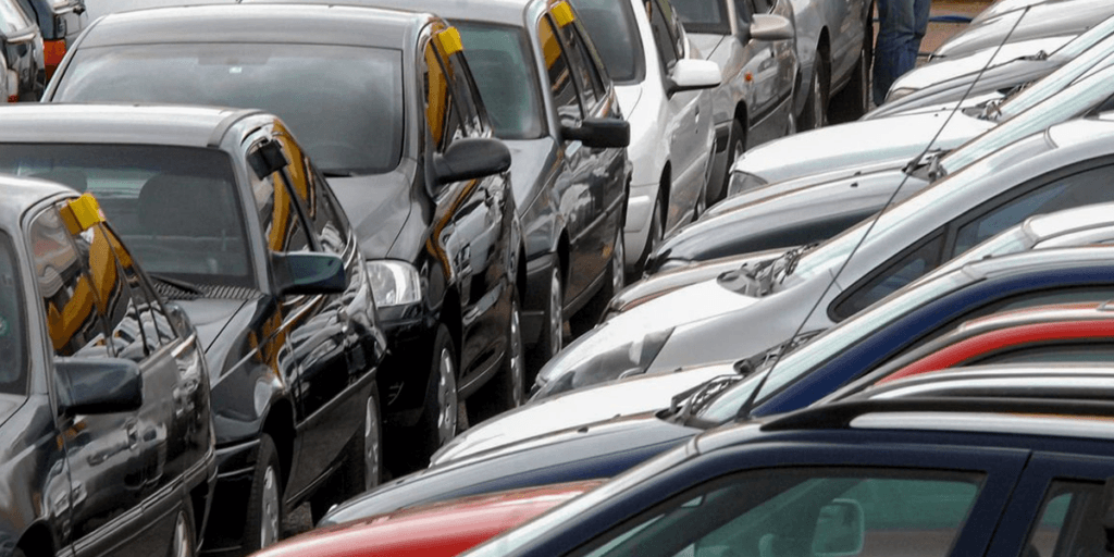 IMPERDÍVEL: Montadora lança carro popular a R$ 7 mil e sonho dos consumidores está cada vez mais fácil