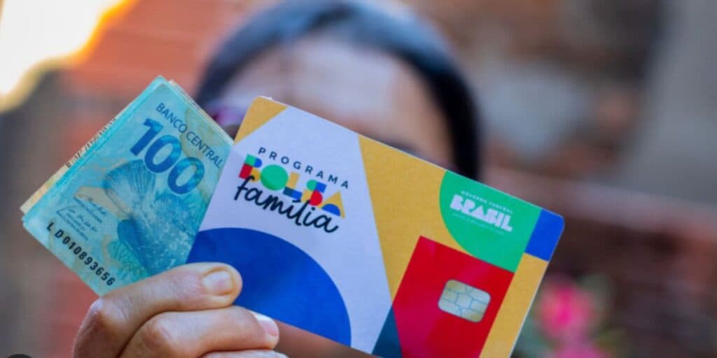 Benefício EXTRA aprovado: Lista de usuários do Bolsa Família terão a melhor surpresa ao receberem neste mês