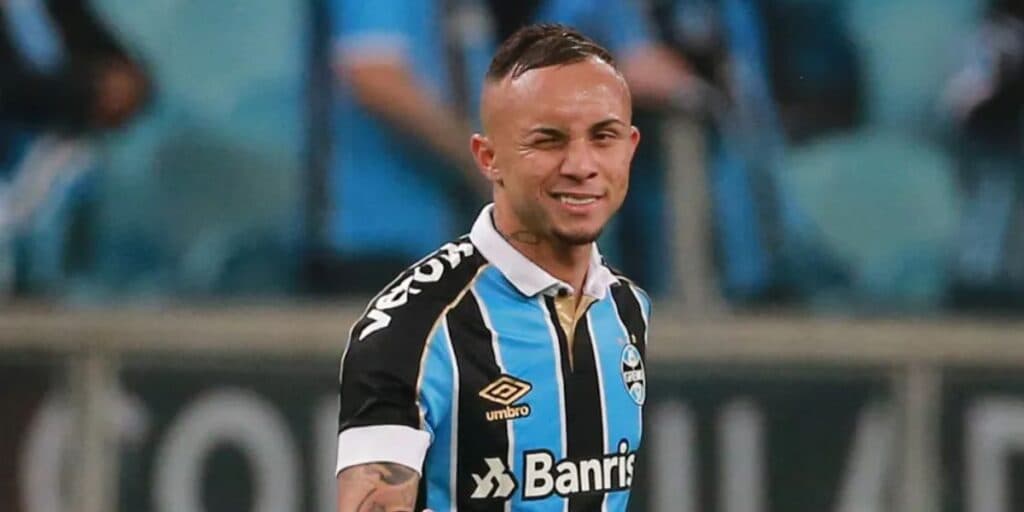 3 anos de contrato, falou na LATA: Everton Cebolinha faz confirmação crucial sobre retorno triunfal ao Grêmio