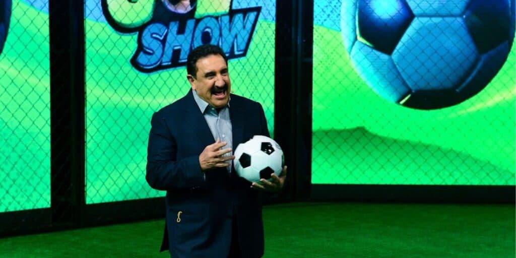 Emoção garantida em mais um “Gol Show” no “Programa do Ratinho”, que recebe César Filho e Luis Ricardo no “Passa a Bola”