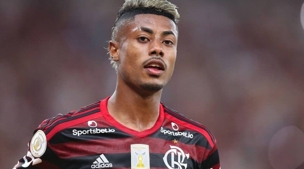 35 milhões: Alex ressurge como terror do Flamengo e contratação de Bruno Henrique em novo time paralisa o RJ