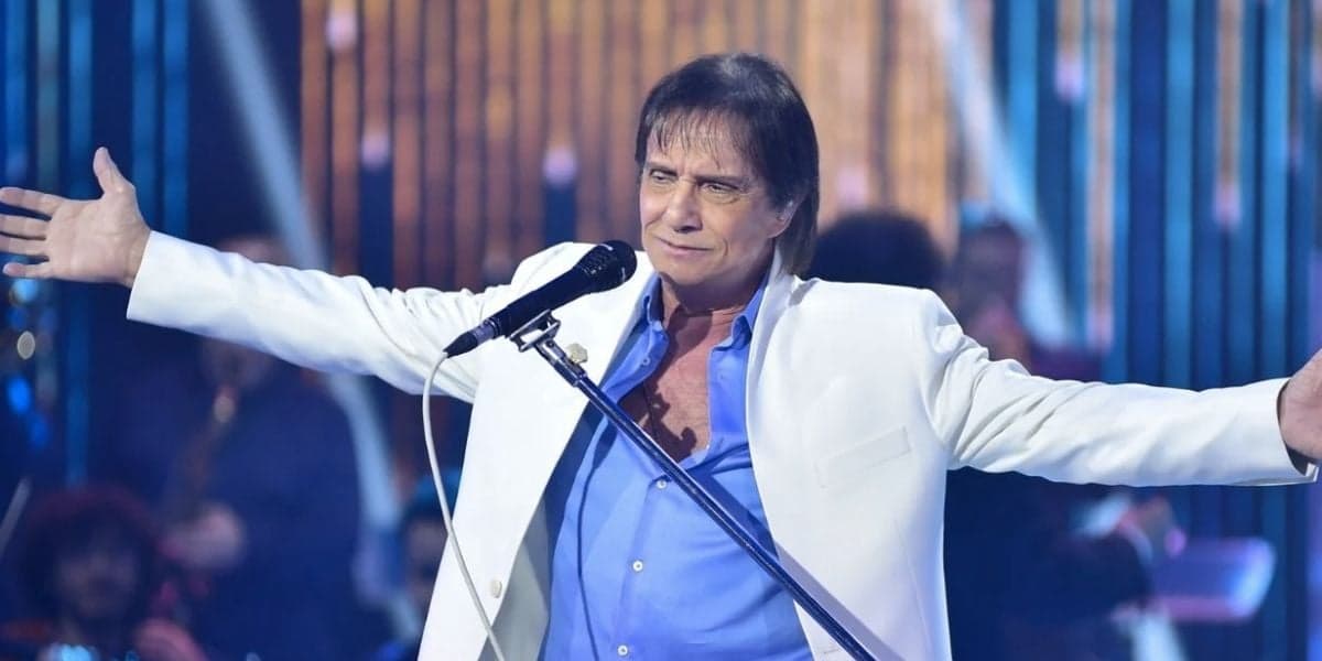 Roberto Carlos em especial de fim de ano (Foto: Reprodução / Globo)