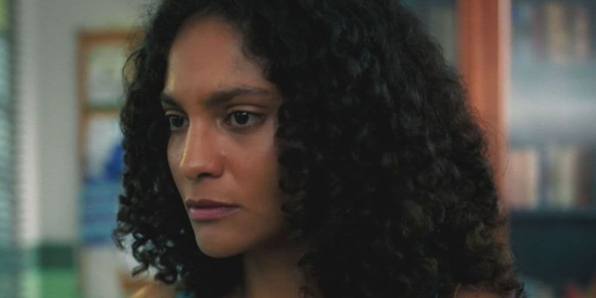 Com ódio, Aline jura vingança fatal em Terra e Paixão (Foto: Globo)