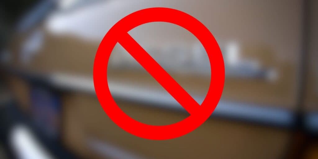PROIBIDOS de andarem no Brasil e fim da linha: O adeus de 4 carros que não rodam mais aqui de forma alguma