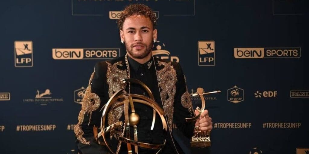 Retorno TRIUNFAL, decidido: Técnico de gigante da série A consegue SIM de Neymar para voltar ao Brasil