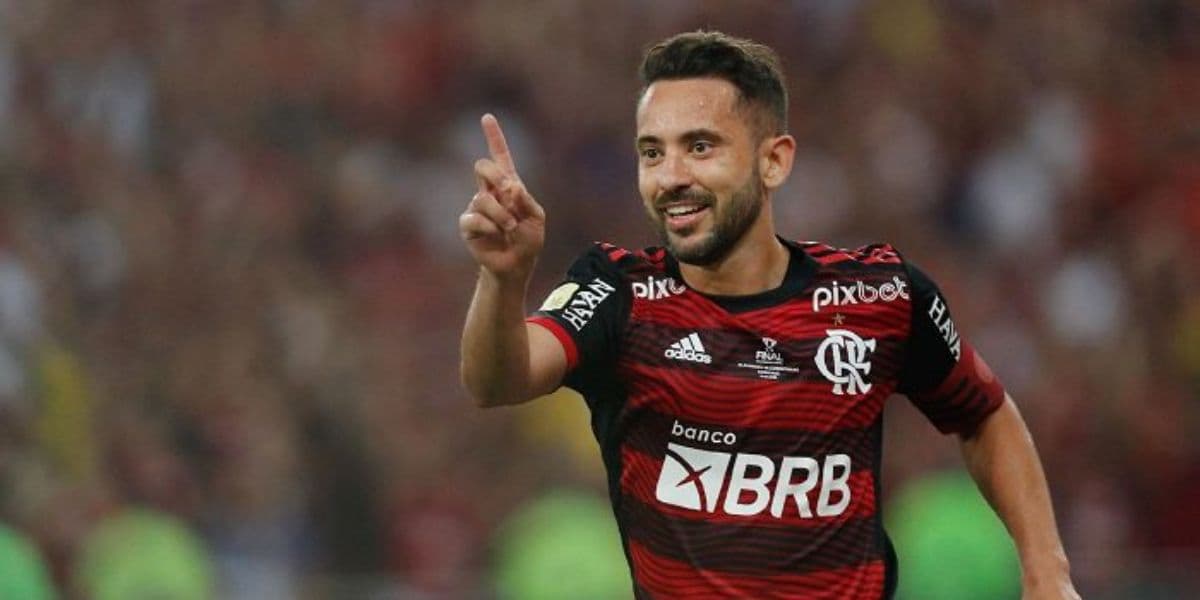 O Cruzeiro de Ronaldo Fenômeno tem interesse em repatriar Everton Ribeiro em 2024 - (Foto: Internet)