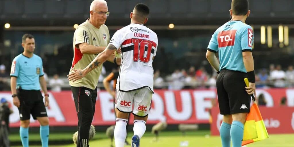 Pra pegar a 10 e ser titular ABSOLUTO: Adeus de Luciano e novo time do atacante aterrorizam Dorival no São Paulo