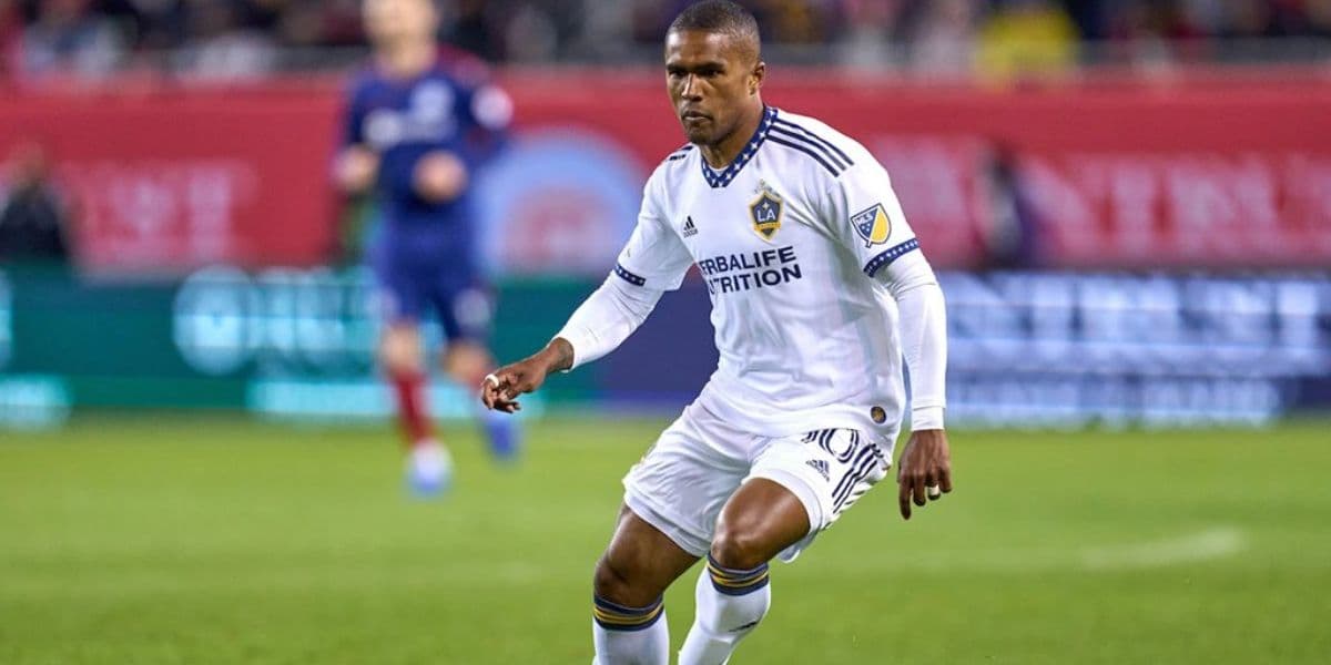 Douglas Costa sela vingança contra o Grêmio e acerta com rival - Foto | Reprodução: Internet