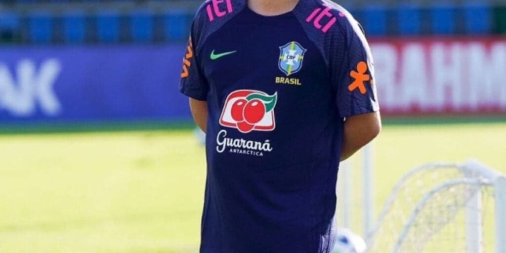 "Eu encerro": Técnico multicampeão acaba de dar adeus a gigante no Brasil e vai assumir seleção ainda em 2023