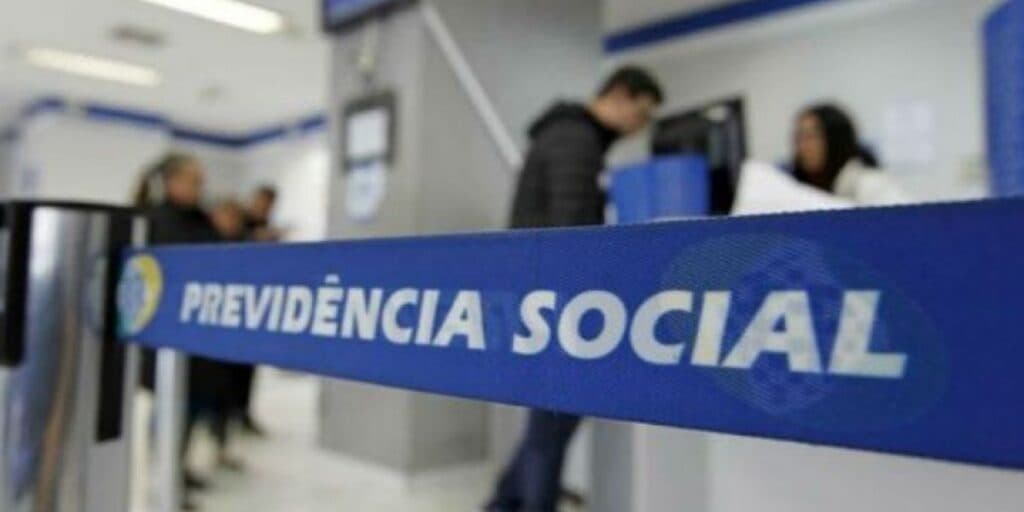 Fim do Imposto de Renda, é lei: Isenção do pagamento cai como presente para milhões de aposentados do INSS