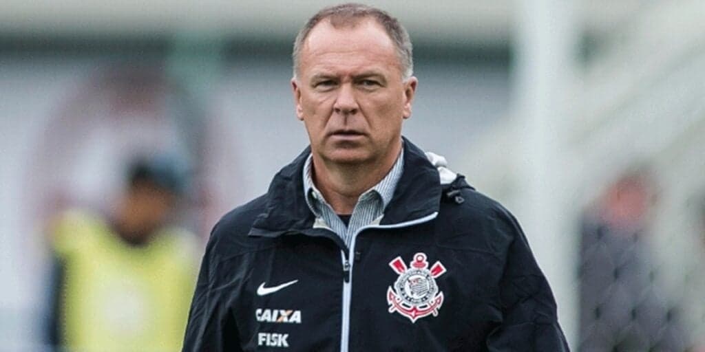 Debandada, Mano Menezes mal chegou: Fim de contrato de joias no Corinthians faz Fiel ficar aterrorizada