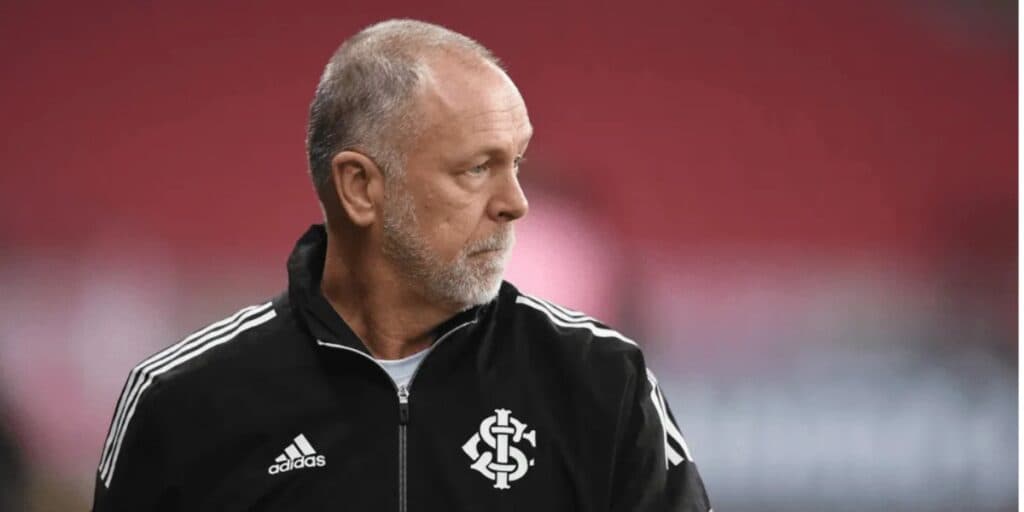 Fim da novela, vazou AGORA (15) : Mano Menezes bate o martelo e crava primeiro reforço do Corinthians