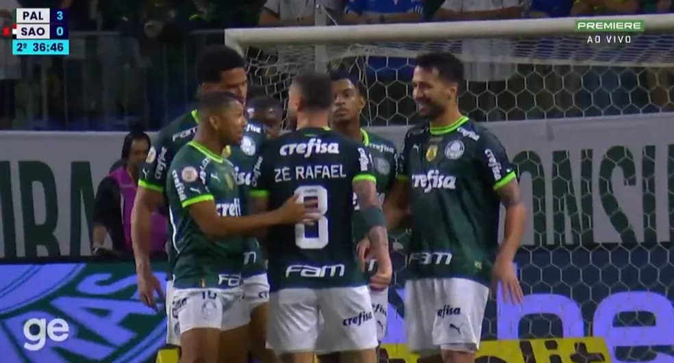 Zé Rafael e Murilo discutem no Brasileirão (Foto: Divulgação)