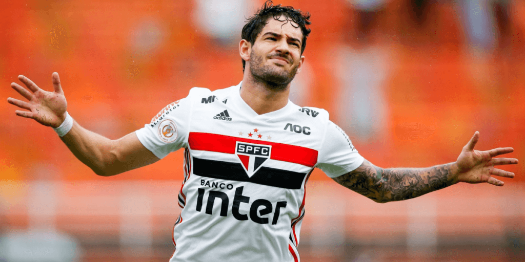 VAZOU hoje (05): Pato tem reviravolta confirmada e Belmonte acaba confirmar sobre o desfecho do atacante