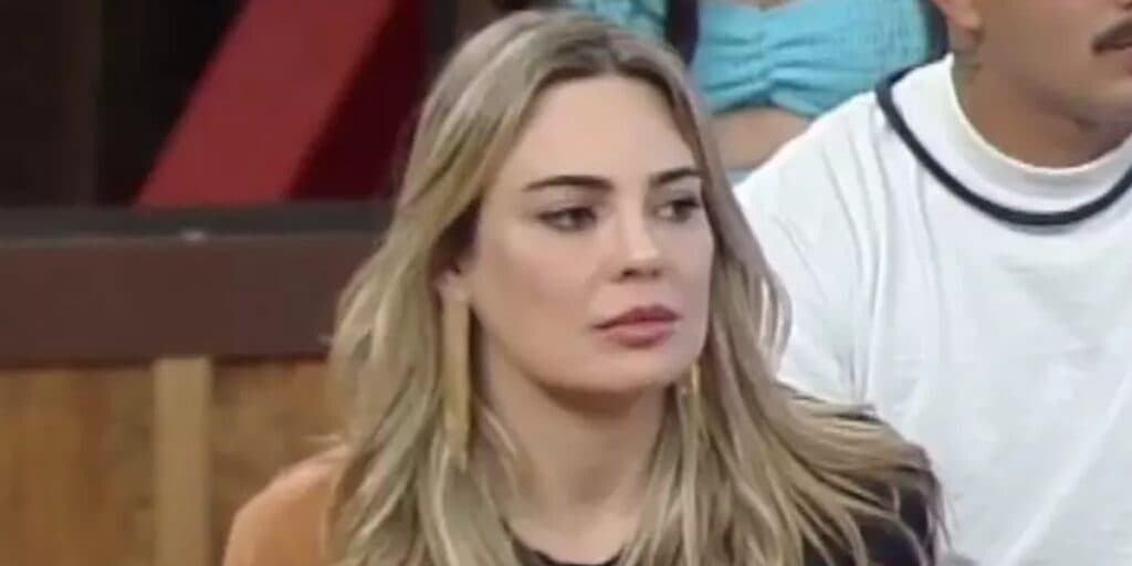 URGENTE: Rachel Sheherazade acaba de ser EXPULSA por agressão e Record anuncia cancelamento na Fazenda