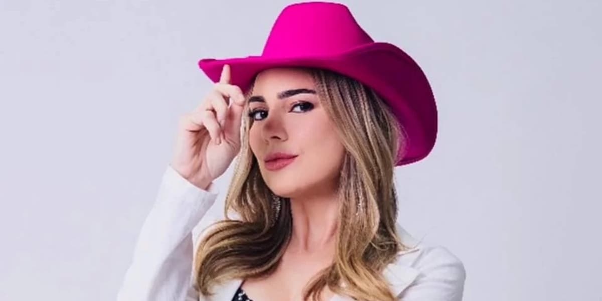Expulsão de Rachel Sheherazade aconteceu após briga (Foto: Divulgação/Record) 