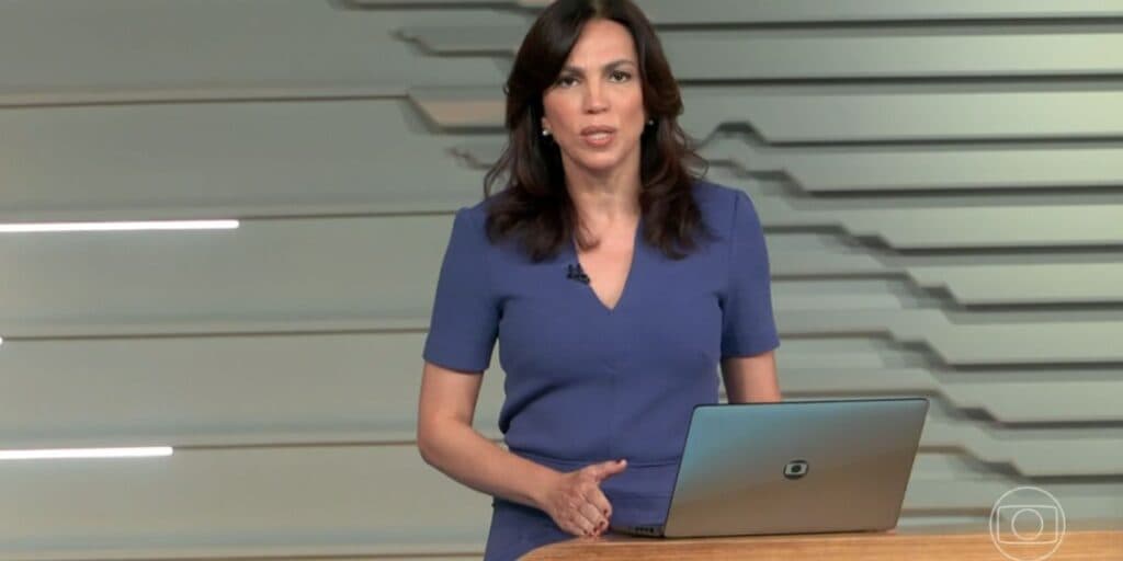 Agora: Ana Paula Araújo acaba de paralisar jornal, confirma saída do ar na Globo e convoca substituta