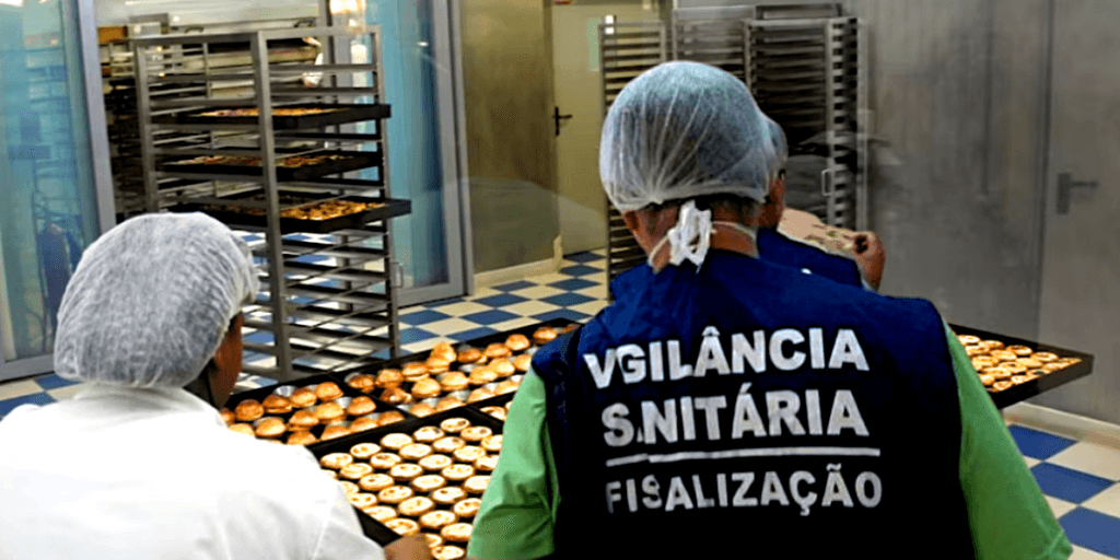 BARRADA PELA VIGILÂNCIA SANITÁRIA: A fábrica alimentícia interditada por falta de higiene e decreto hoje (09)