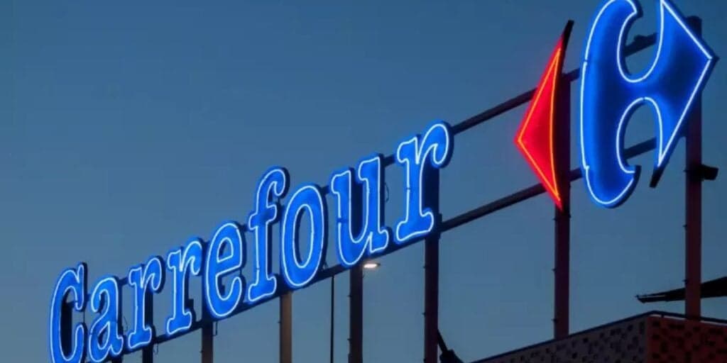 FIM: O estouro dos cofres de rival pra comprar loja do Carrefour e o comunicado de ADEUS da rede francesa